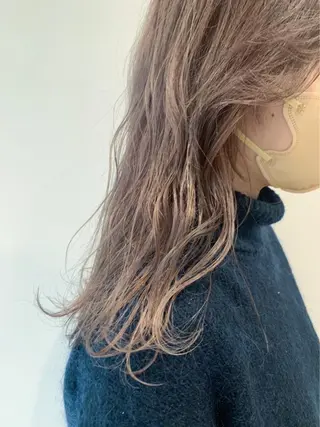 ミディアム SALOWIN新潟万代所属・緑川 瑞穂のヘアスタイル