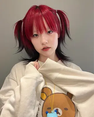 ミディアム カラー haco＋所属・圧倒的デザイン力 店長🎨RENAのヘアスタイル