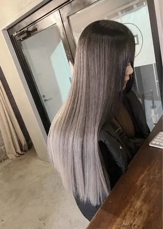 ロング カラー ROBIN所属・指名数No.1 /NAOYAのヘアスタイル