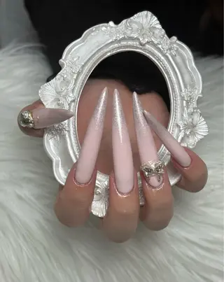 ネイル なな_ CloudyChanのネイルデザイン