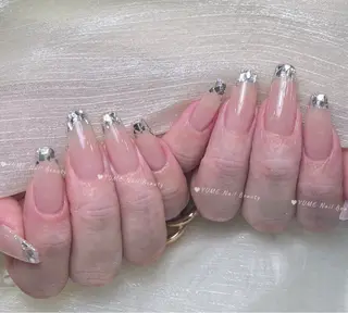 ミディアム ヒエン NAILのネイルデザイン