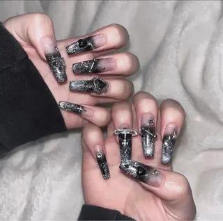 ネイル Nail Salon L'arc所属・💊大阪/心斎橋 moni🧠のネイルデザイン