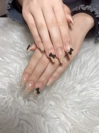 ネイル &ME シシのネイルデザイン