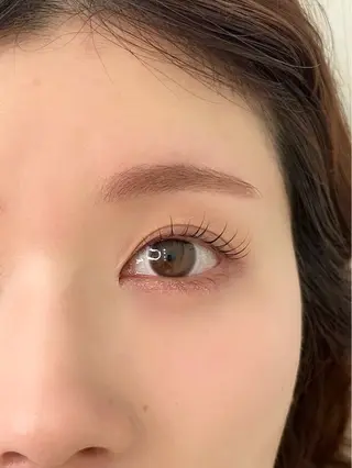 マツエク・マツパ +me プラスミーの眉毛・アイブロウイメージ