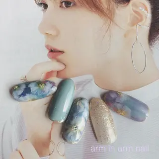 ネイル arm in arm ︎✿Yamamotoのマツエク・マツパデザイン