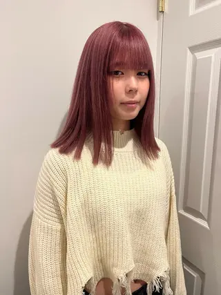 カラー yuka/ロング/ レイヤーカットモデルのヘアスタイル