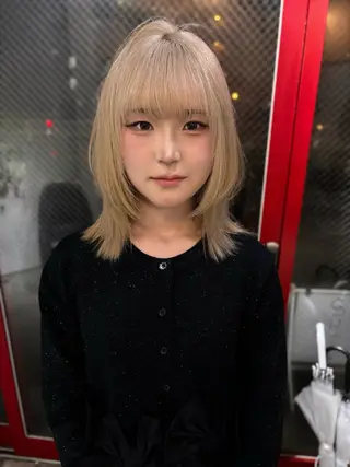 ミディアム カラー 🧡梅田ハイトーン カラー🧡runaのヘアスタイル