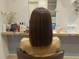 セミロング 牧岡 環のヘアスタイル
