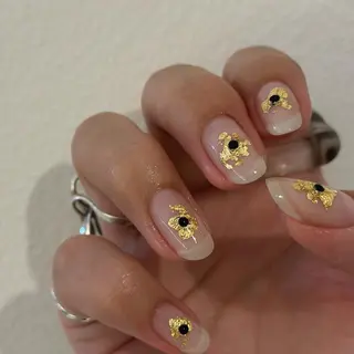 ネイル Flow nail所属・山本 七海のネイルデザイン