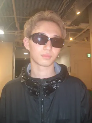 ショート カラー メンズ RIN／韓国ヘア レイヤーカットのヘアスタイル