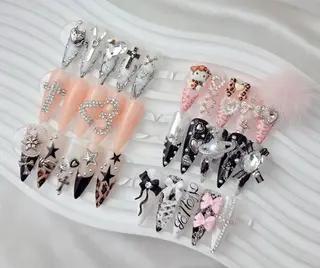 ネイル Lina nail所属・Lunaa 池袋のネイルデザイン