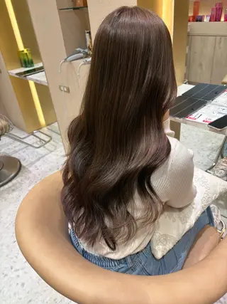 ロング Kanami/韓国風 /艶カラーのヘアスタイル