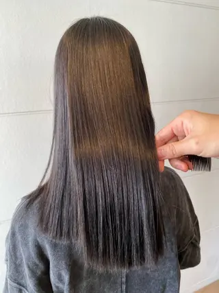 ロング カラー 美髪ストレート 川本雄己のヘアスタイル