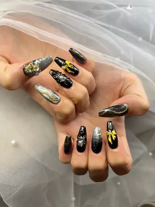 ネイル Mio_ Noiranailのネイルデザイン