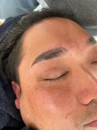 メンズ カナウ トータルビューティーのマツエク・マツパデザイン