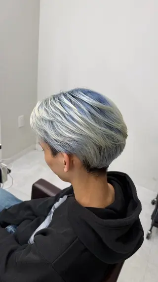 ミディアム カラー パーマ メンズ ウルフ/毛流れ/ アイロン風/AOTOのヘアスタイル