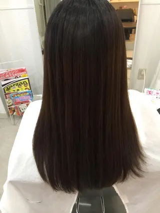ロング カラー WHITE所属・WHITE 田中智之のヘアスタイル