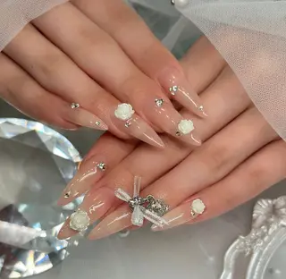 ネイル 波 なみのネイルデザイン