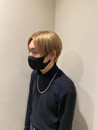 ショート メンズ オカベ ショウマのヘアスタイル