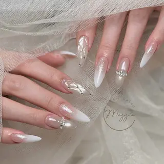 ネイル Maggie Nail🦩のネイルデザイン
