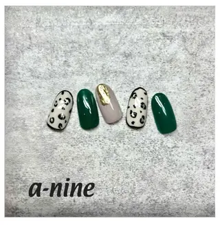ネイル ネイルサロンエーナイン札幌大通本店所属・宇野 舞美のネイルデザイン