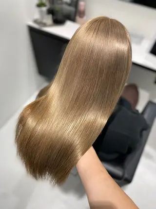 セミロング カラー 🌻Insta指名 NO.1🌻Shoのヘアスタイル