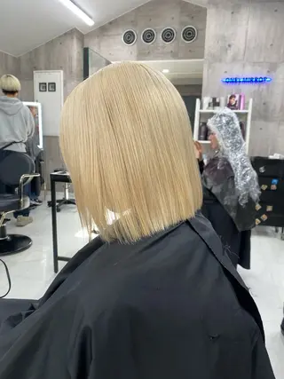 ショート カラー ヘアアレンジ メンズ のん🎀ハイトーン/ レイヤーカット🐳のヘアスタイル