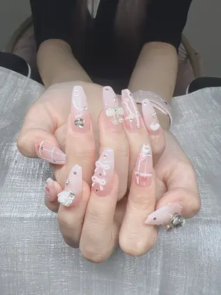 ネイル Lee Nails チップ長さだし専門店のネイルデザイン