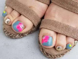 ネイル U nail所属・高橋 千恵のネイルデザイン