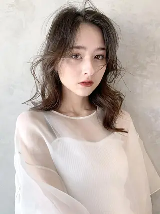 ロング カラー パーマ ヘアアレンジ ITbyALBUM 中野店のヘアスタイル