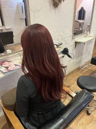 ロング 石澤 萌茄のヘアスタイル