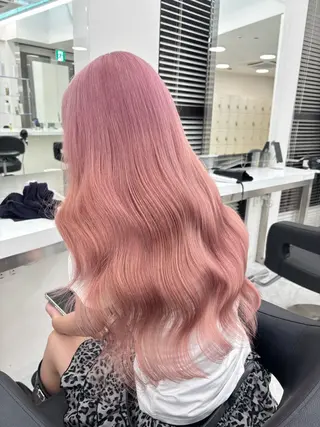 ロング カラー モテ髪💕ハイトーン ベージュ yuriaのヘアスタイル