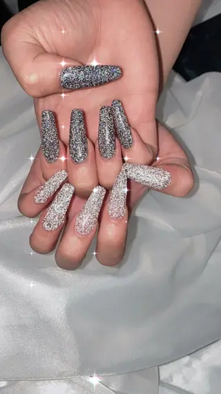 ネイル 河野 春菜のネイルデザイン