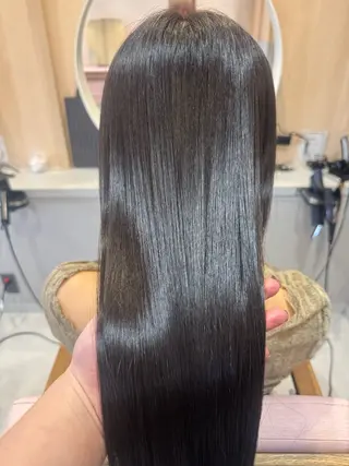 ロング カラー BELLE by revo所属・𝘀𝗮𝗲/ 艶髪/ショートボブのヘアスタイル