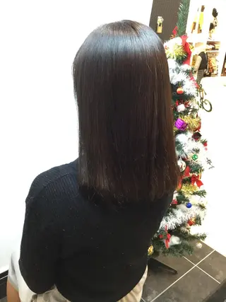 セミロング カラー Annon プライベートサロンのヘアスタイル