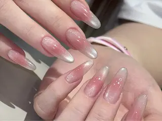 ネイル One Plus キキのネイルデザイン