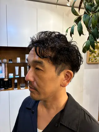 パーマ メンズ aen parlor所属・💐レイヤー/暖色 /りゅーき💐のヘアスタイル