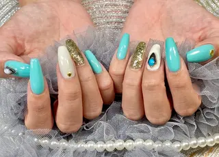 ネイル Nail Salon Three所属・Three いわなべのネイルデザイン