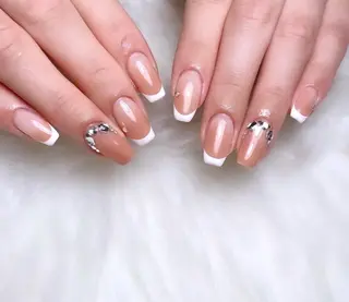 ネイル nail salon fee（フィー）のネイルデザイン
