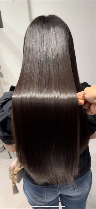 ロング 乾かすだけで美髪✨ 髪質改善専門/鈴木遼のヘアスタイル