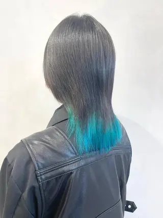 セミロング カラー 🦋レイヤーカット ミドリカワ🦋のヘアスタイル