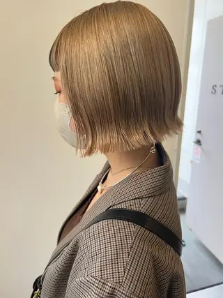 ショート カラー 羽エクステ/シール エクステ/横浜駅5分のヘアスタイル