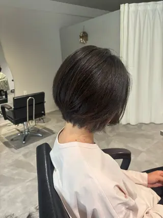 ミディアム 長尾ゆりの/ボブ/ ベージュ/ハイトーンのヘアスタイル