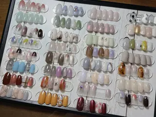 ネイル una+(ウナプラス）所属・Nodoka nailのネイルデザイン