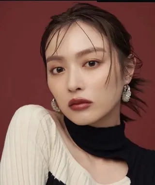 unami omotesando所属・艶髪໒꒱/透明感 カラー🍀_そら🪽のヘアスタイル