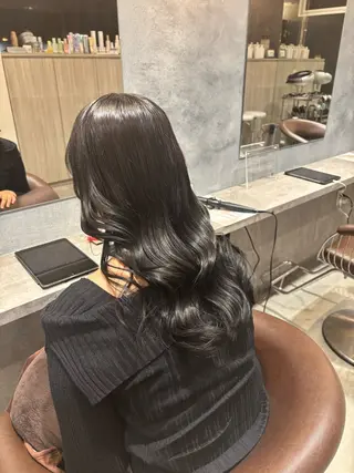 ミディアム 金木 凜花のヘアスタイル