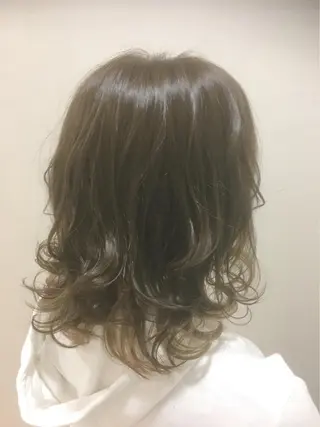 ミディアム カラー 永井 大希のヘアスタイル