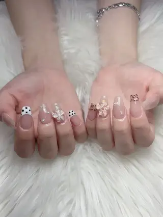 ネイル ENsalon AKIRAのネイルデザイン