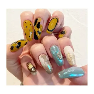 ネイル 駒月 明日香の眉毛・アイブロウイメージ