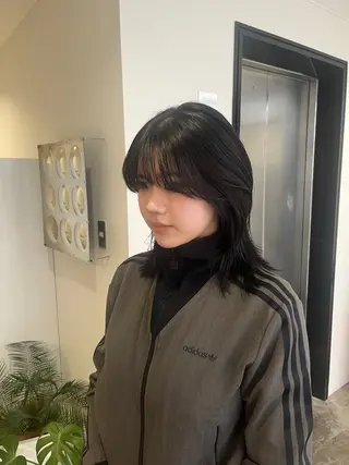 ミディアム Shion/ レイヤー/髪質改善のヘアスタイル